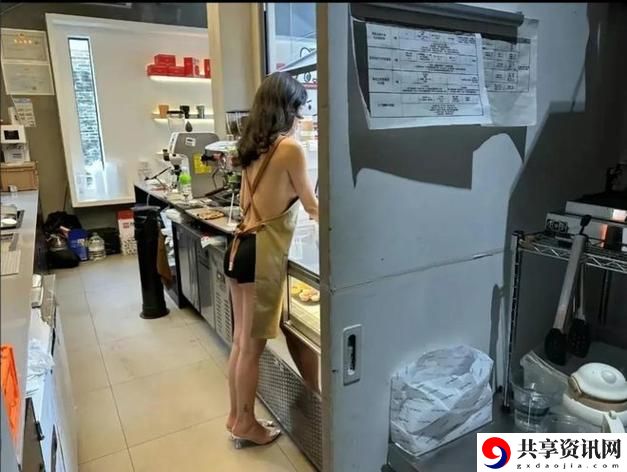  当公司老板要求真空上班时，我们该如何应对？