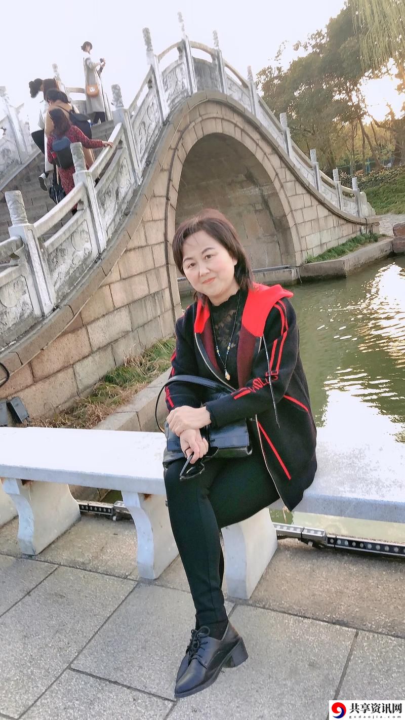  老孙头在林初晴的家中：温暖的重聚与回忆