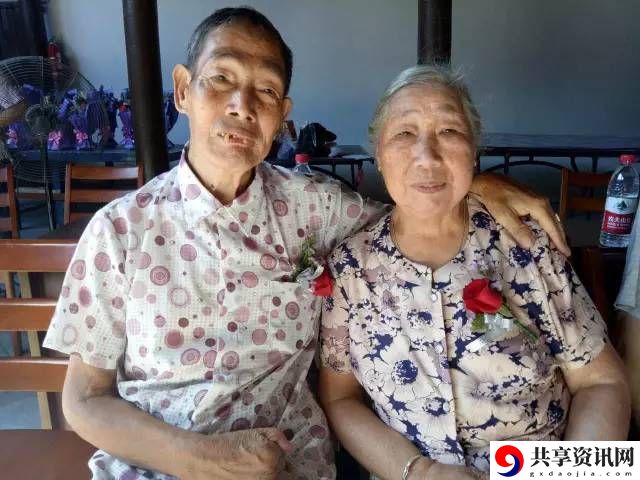 chinese耄耋老太交被曝光，用户：