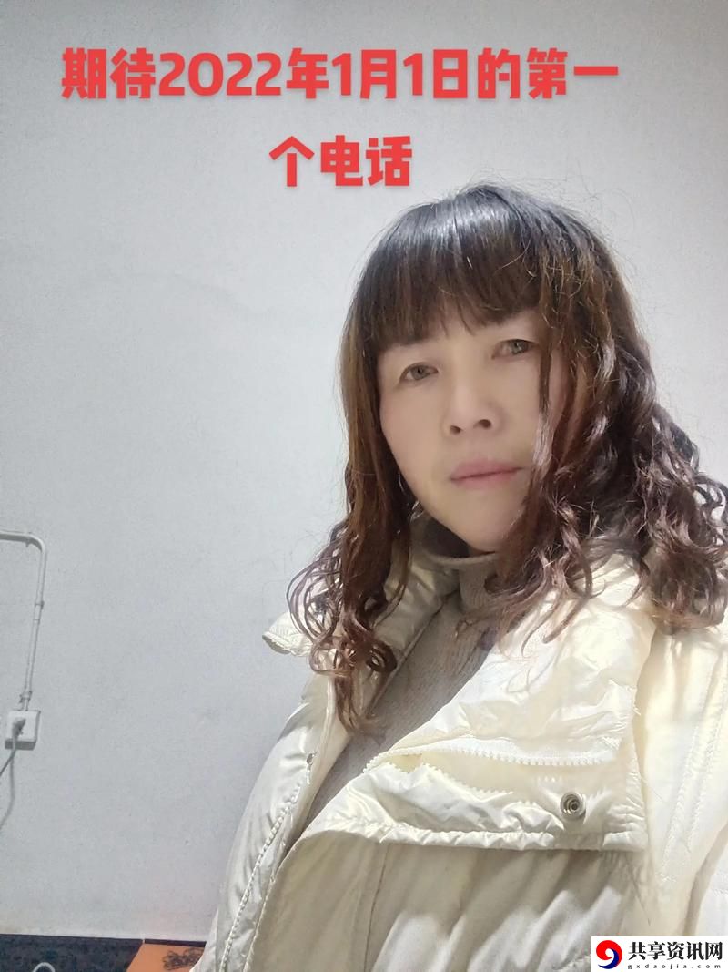深灬深灬深灬深灬寡妇，用户评论：情感的纠葛与内心的掙扎