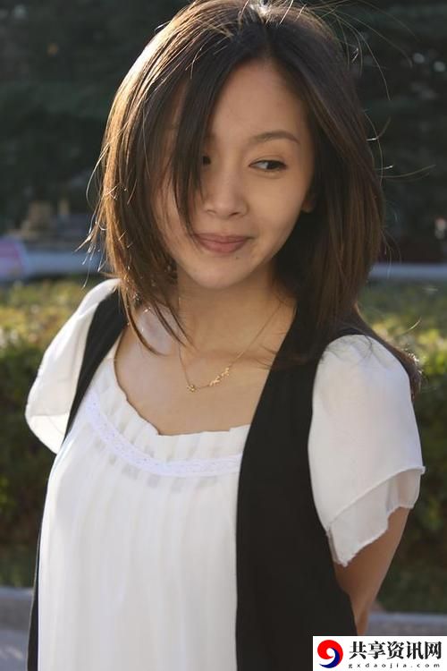 狂躁美女大BBBBBB秘书流畅不卡顿，网友：这剧情太带感了！