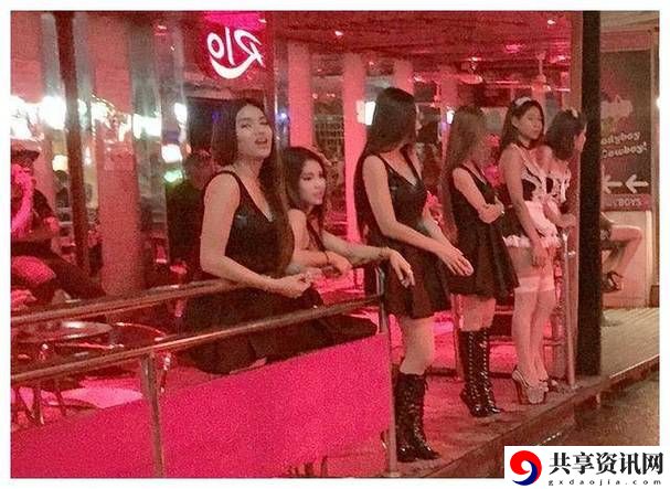 妓女为何不让吃奶头，用户：探索性别与权力的交织