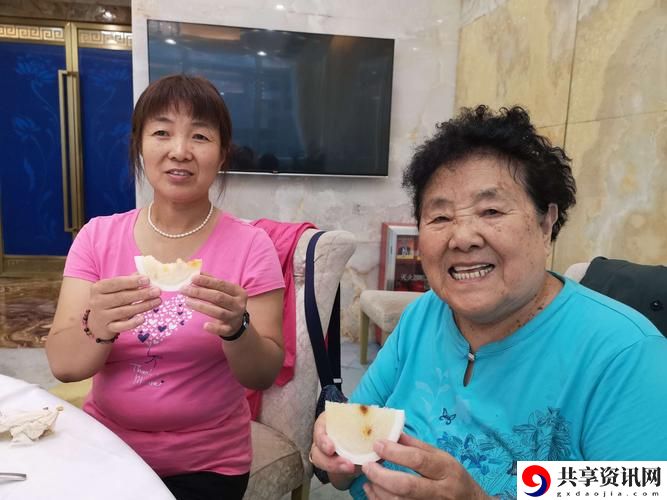 探秘“Chinese老太交grany”的生活哲学