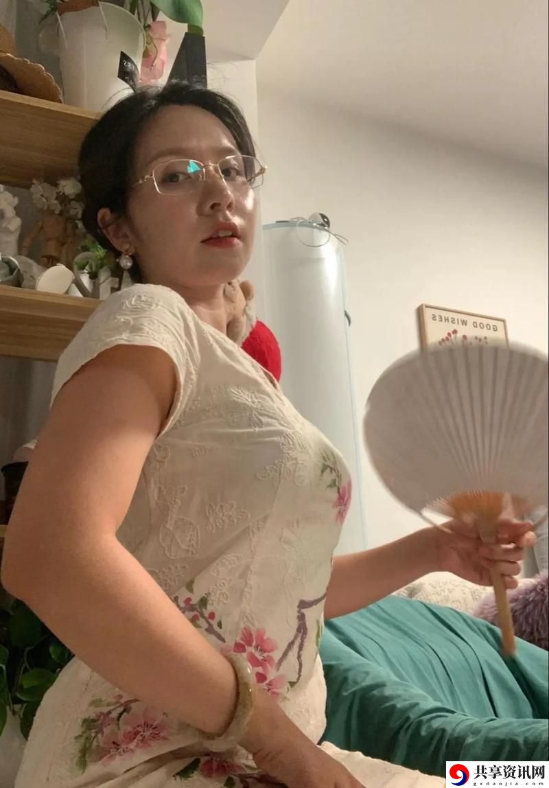 50岁阿姨大人免费观看电视剧，粉丝：真的被这剧吸引到无法自拔！