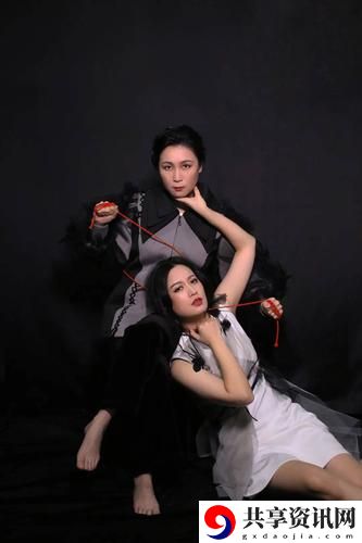 探寻“双飞娘俩全章”的情感深意与文化价值
