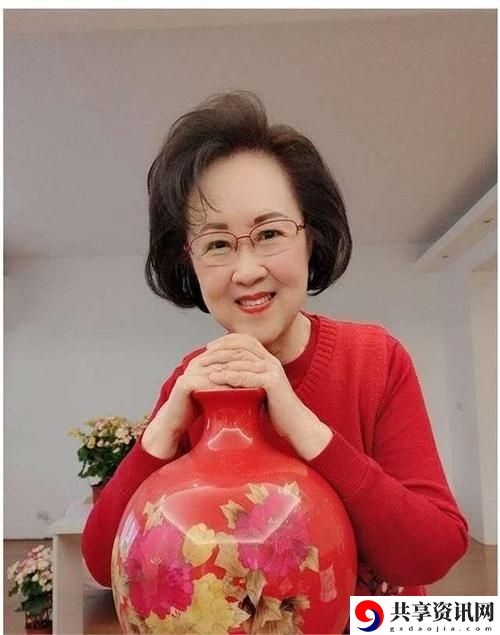  琼瑶经常一天工作十六小时，她的创作秘辛和坚持