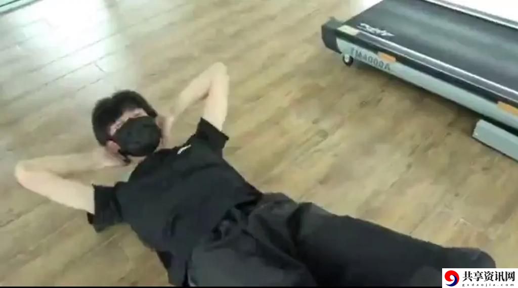  揭秘“中国体育生GARY飞机XXNN”的成长与蜕变