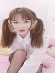 粉粉嫩嫩的18虎白女小馒头上线，网友：这是什么神仙组合？
