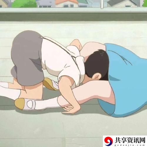  坤坤寒进桃子里嗟嗟：桃子的甜蜜与寒意的交融
