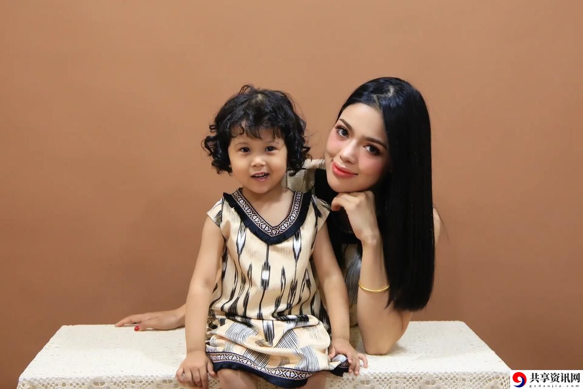 妈妈女儿齐上阵第三季上线，网友：期待再次见证甜蜜瞬间！